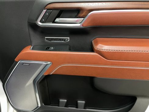 Used 2024 GMC Sierra 1500 Denali Ultimate image 46