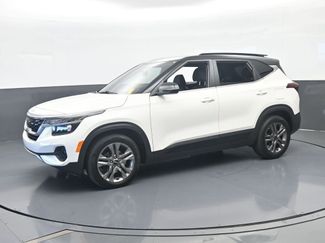 Used 2023 Kia Seltos S FWD video 2