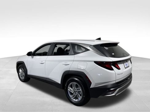 New 2026 Hyundai Tucson SE FWD image 3