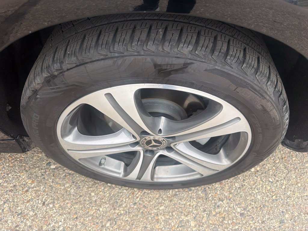 Used 2019 Mercedes-Benz E 300 4MATIC image 29