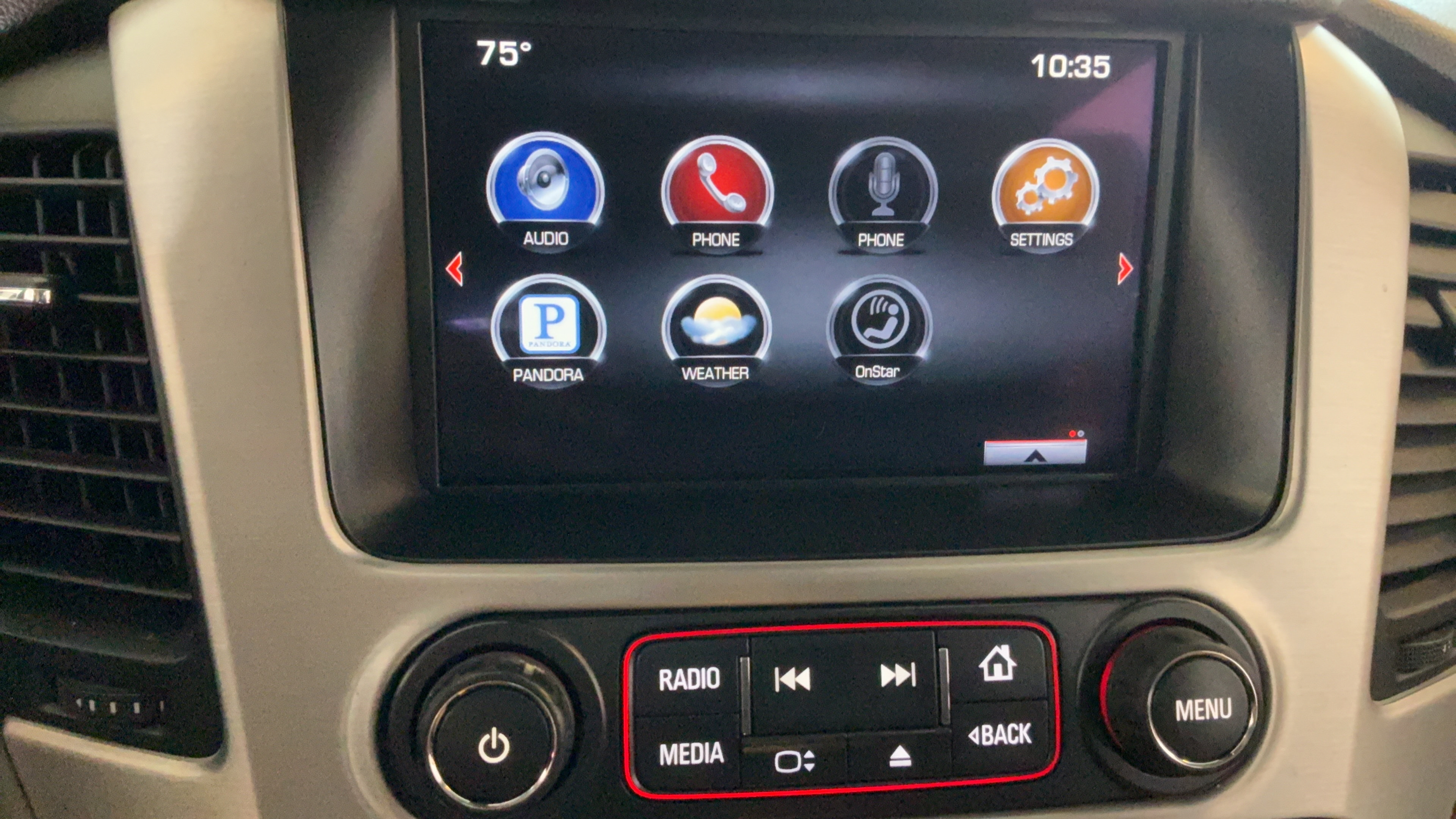 Used 2015 GMC Yukon XL SLT w/ HD Trailering Package RWD image 11