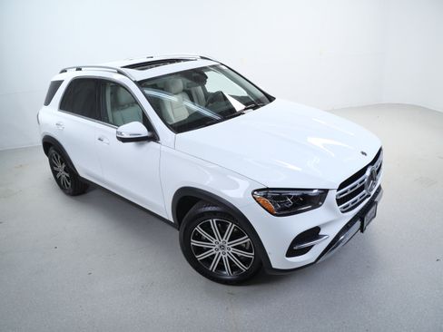 Used 2026 Mercedes-Benz GLE 350 4MATIC image 4