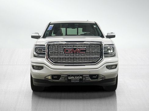 Used 2018 GMC Sierra 1500 Denali w/ Denali Ultimate Package AWD/4WD image 8