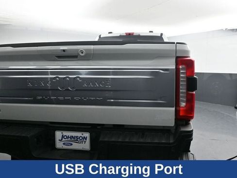 Used 2024 Ford F250 King Ranch image 11