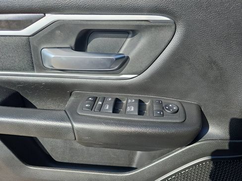 Used 2022 RAM 1500 Big Horn w/ Night Edition AWD/4WD image 29