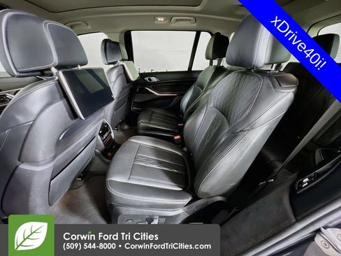 Used 2019 BMW X7 xDrive40i w/ Premium Package AWD/4WD image 30