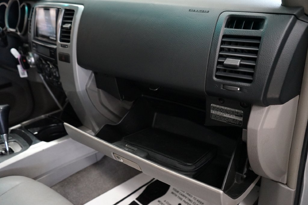 Used 2007 Toyota 4Runner Limited AWD/4WD image 37