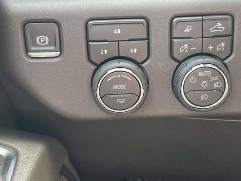 New 2026 Chevrolet Silverado 2500 LT w/ All Star Edition AWD/4WD image 20