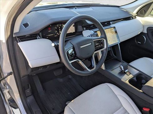 Certified 2024 Land Rover Discovery Sport S image 10