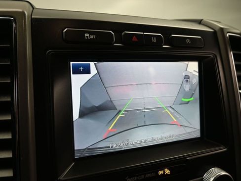 Certified 2021 Ford Expedition XLT RWD image 15