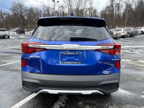 Used 2023 Kia Seltos LX image 4