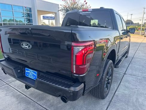 Used 2025 Ford F150 Lariat w/ Equipment Group 501A Mid AWD/4WD image 7