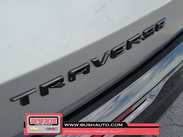 New 2026 Chevrolet Traverse RS w/ LPO, Floor Liner Package FWD image 7