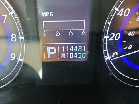 Used 2011 INFINITI EX35 Journey RWD image 24