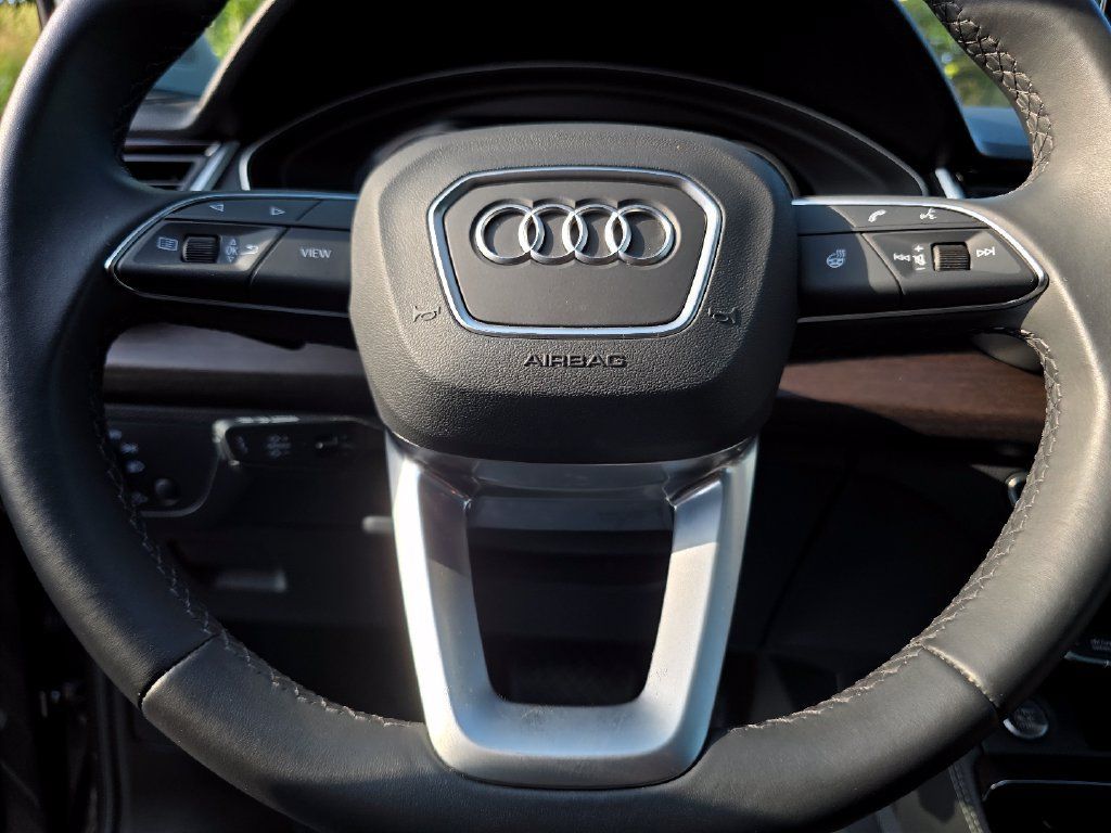 Certified 2023 Audi Q5 2.0T Premium Plus w/ Premium Plus Package AWD/4WD image 22