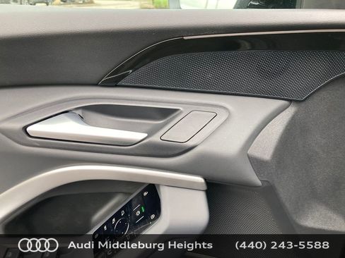 Certified 2025 Audi Q5 Premium Plus w/ Premium Plus image 15