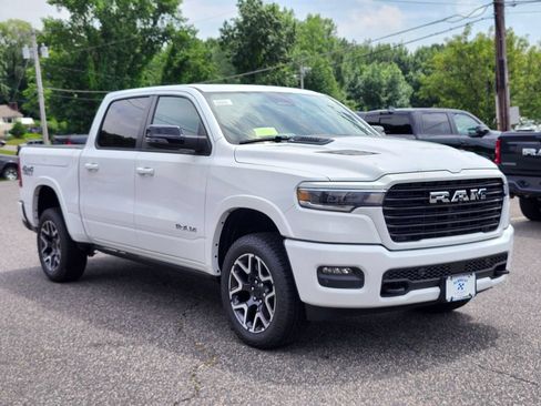 New 2026 RAM 1500 Laramie AWD/4WD image 7