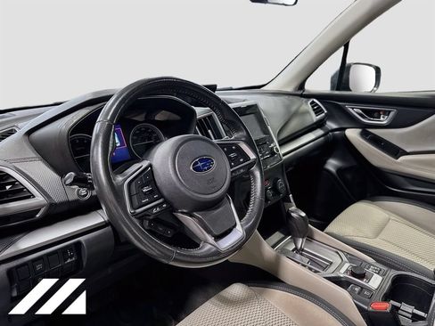 Used 2022 Subaru Forester Premium AWD/4WD image 9