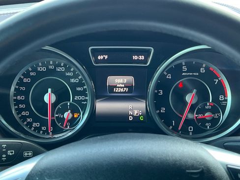 Used 2016 Mercedes-Benz GL 63 AMG 4MATIC image 25