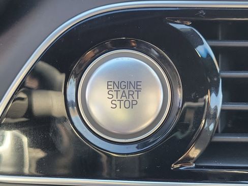 Used 2023 Genesis G70 2.0T w/ Sport Prestige Package image 31