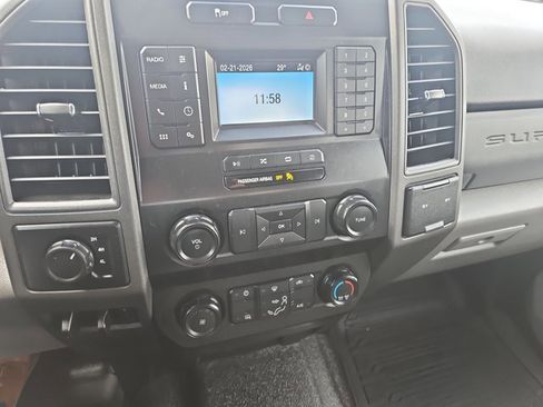 Used 2020 Ford F350 XL w/ Power Equipment Group image 13