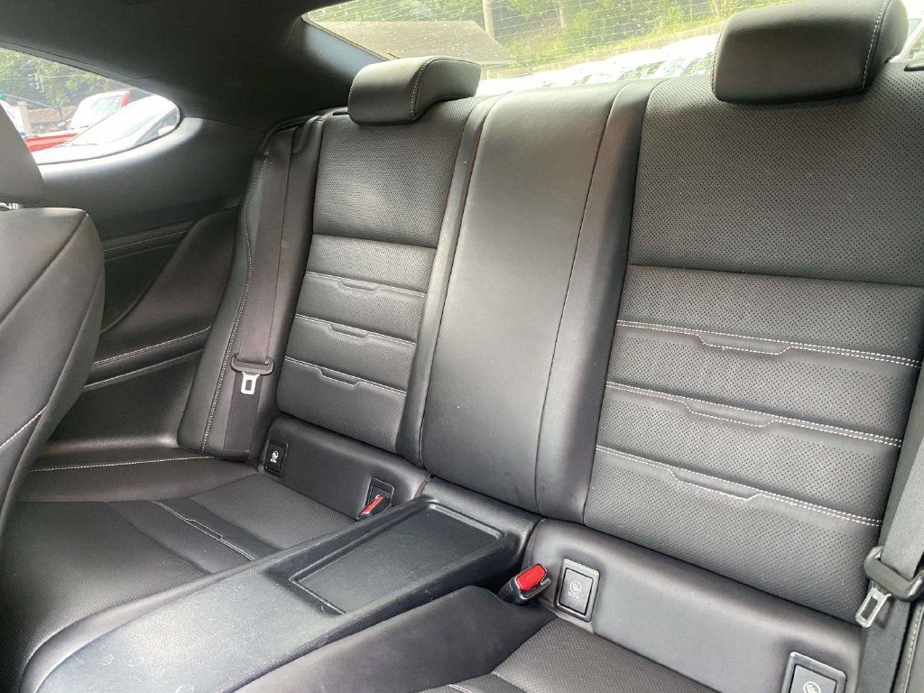 Used 2016 Lexus RC 200t RWD image 11