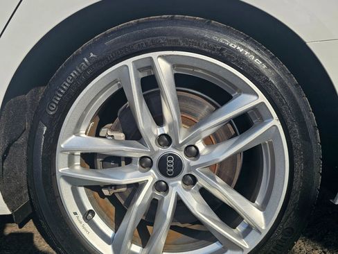 Used 2022 Audi A4 2.0T Premium Plus AWD/4WD image 6