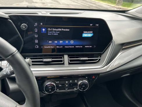 Used 2025 Chevrolet Trax ACTIV w/ Driver Confidence Package image 23