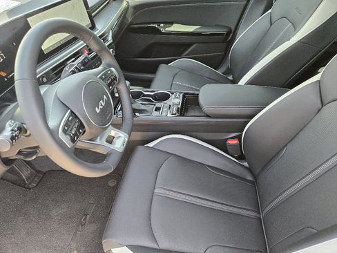 New 2026 Kia K5 GT-Line image 9