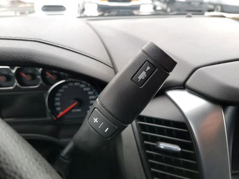 Used 2020 Chevrolet Tahoe 4WD w/ Remote Keyless Entry Package image 39