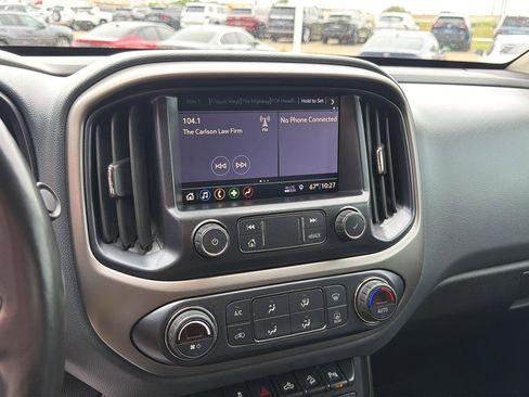 Used 2019 Chevrolet Colorado Z71 RWD image 26