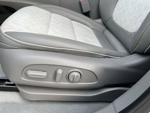 Used 2022 Chevrolet Bolt EUV Premier w/ Sun & Sound Package image 14