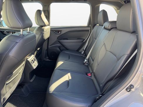 Used 2025 Subaru Forester Limited w/ Protection Package image 15