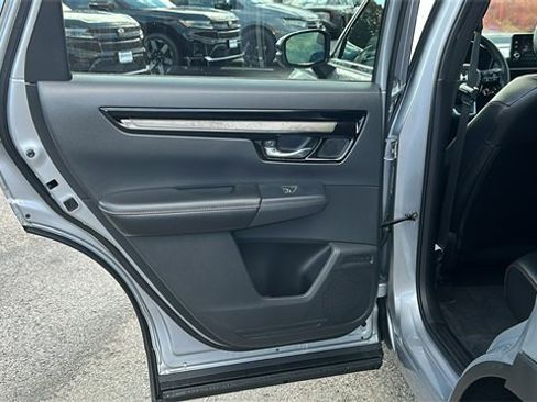 Used 2025 Honda CR-V Sport Touring image 23