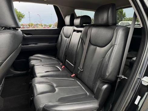 Used 2022 Hyundai Palisade SEL w/ 8P Bench Seat Package FWD image 26