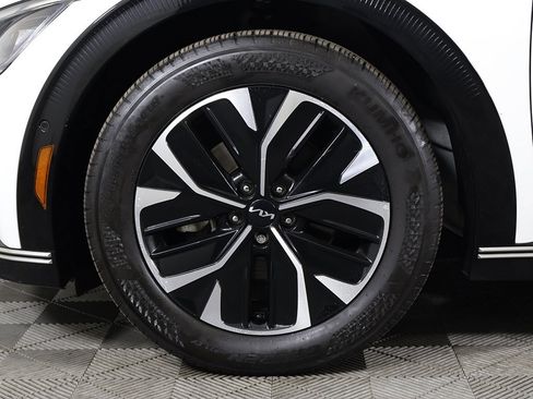 Certified 2023 Kia EV6 Wind w/ Wind Technology Package image 23