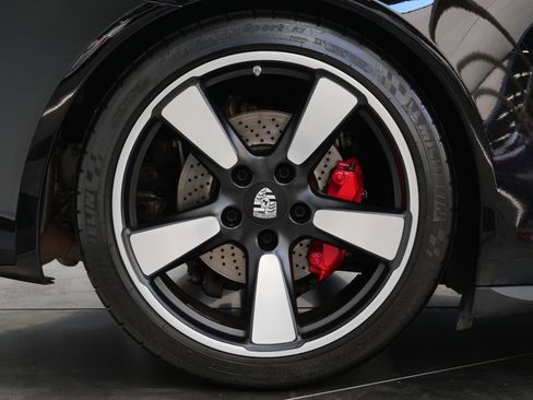 Used 2015 Porsche 911 Targa 4S AWD/4WD image 41