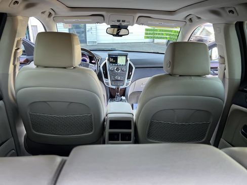 Used 2012 Cadillac SRX Luxury image 24