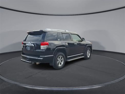 Used 2013 Toyota 4Runner SR5 image 8
