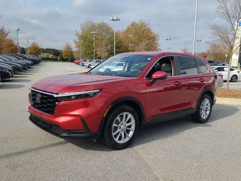 Used 2023 Honda CR-V EX image 3