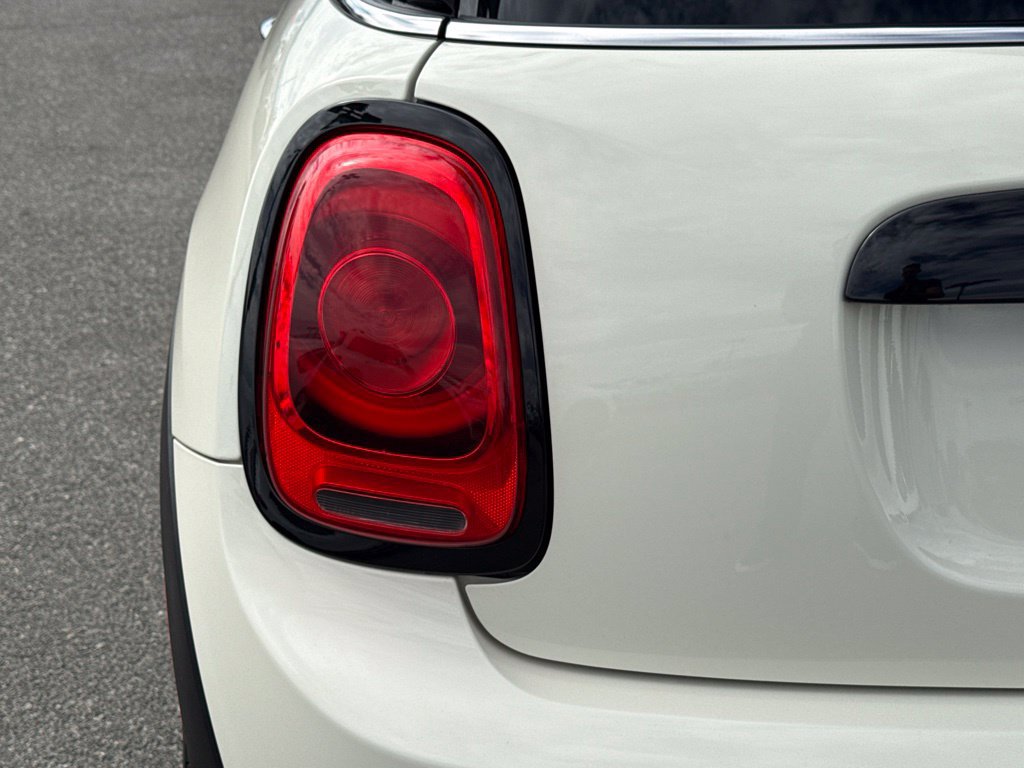Used 2015 MINI Cooper S FWD image 13