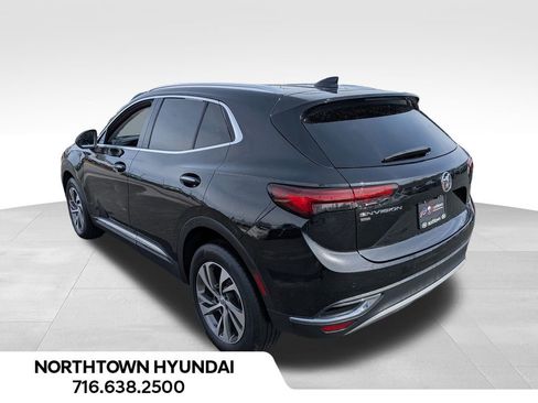 Used 2023 Buick Envision Essence image 3