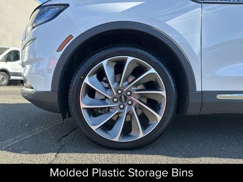 Certified 2023 Lincoln Nautilus Reserve w/ Equipment Group 202A image 47