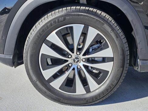 Used 2025 Mercedes-Benz GLE 450 4MATIC image 12