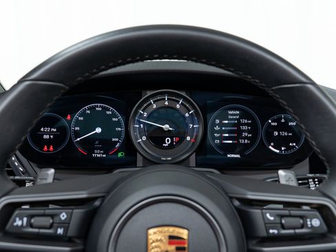 Certified 2022 Porsche 911 Targa 4 image 22