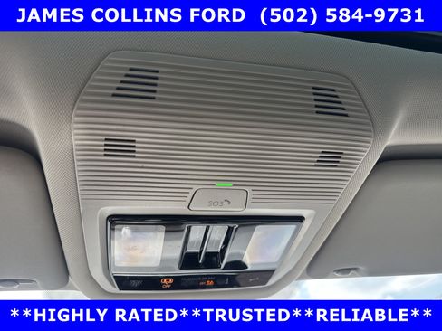 Used 2024 Volkswagen Atlas SEL AWD/4WD image 25