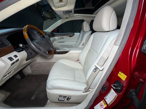 Used 2010 Lexus LS 460 L image 50