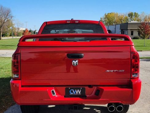 Used 2005 Dodge Ram 1500 Truck 2WD Quad Cab image 12