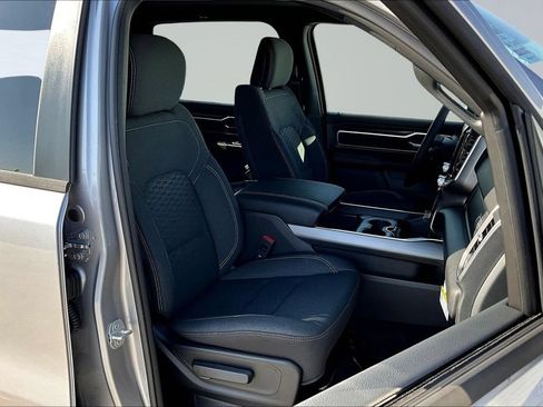 New 2026 RAM 1500 Big Horn AWD/4WD image 10