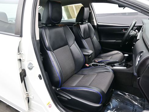 Used 2019 Toyota Corolla SE image 13